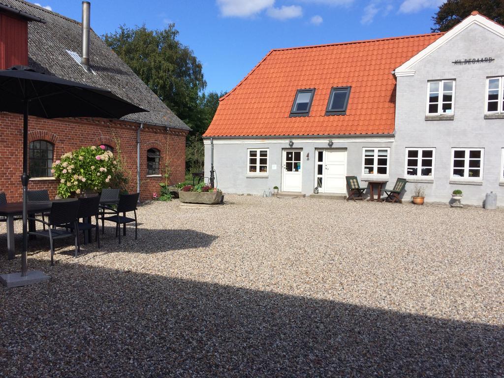 Kildegaarden Bed & Breakfast Frorup Exterior photo